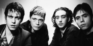 Iceage underkaster sig rockens dramatik