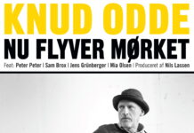 Knud Odde: “Nu flyver mørket”