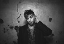 To nye musikvideoer fra A Kind of Man