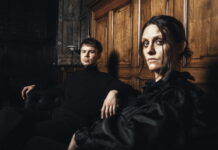 Alpas Ave knuser illusionen om det perfekte liv