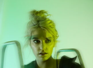 Lydmor “The Gadget Song”
