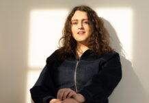 Cindy Chiche vender rollerne på “Like the boys”