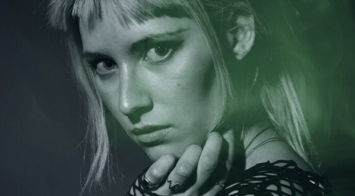 Faunea udgiver singlen “Addicted”