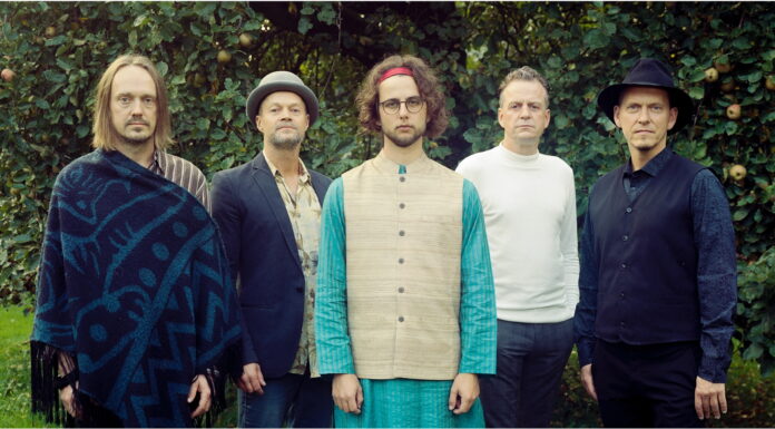 Live session video fra Mukherjee