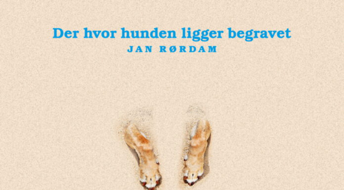 Der Hvor Hunden Ligger Begravet