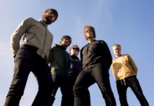 CAPS LOCK ON – ny single fra Caper Clowns