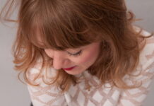 Pernille Rie debuterer med album indspillet i Spanien efter opbrud med livet i Danmark og en solgt lejlighed