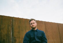 Poetisk skarp popkaskade fra Nikolaj Paakjær