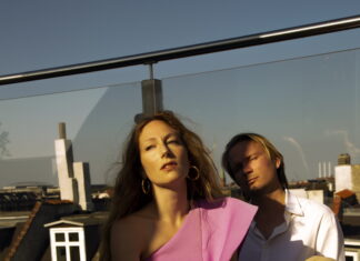 OS TO – “Lyse Morgen”