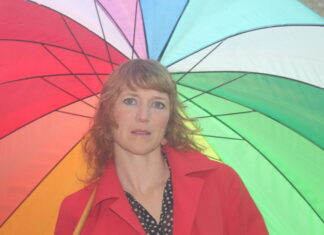 LineMarianne: “Rain Hammers On”