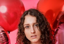 Lad op til valentinsdag med dick pics, fuck boys og akavede tinderdates