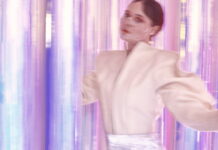 Moonbee + The Astronauts: Summit Up