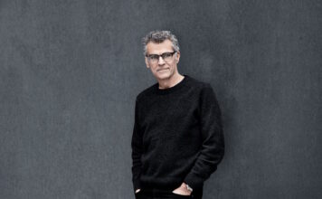 Jan Rørdam spiller på alle strenge på ny single