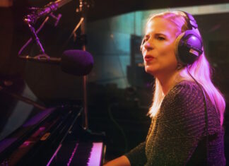 When his demons called: Ny single fra Lalou