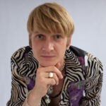 Elias Bendix samarbejder med Bon Iver-blæser på “Disillusion & Love”